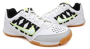 Dvoranski copati Nike Court Shuttle V