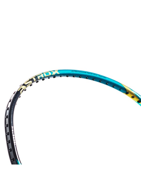 Badminton lopar Yonex Astrox 88S Game