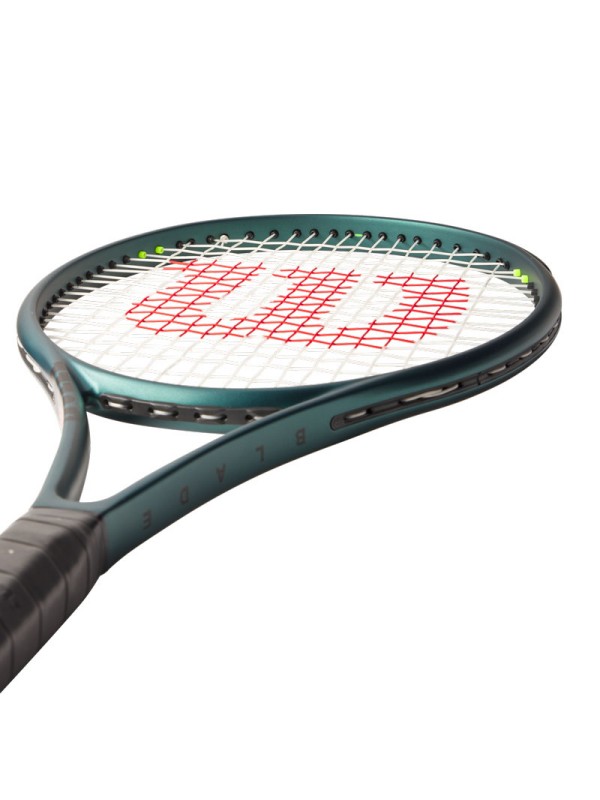 Testni tenis lopar Wilson Blade 100L v9.0 - na voljo 10.4.2024